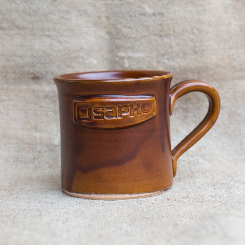 keramika s logem firmy